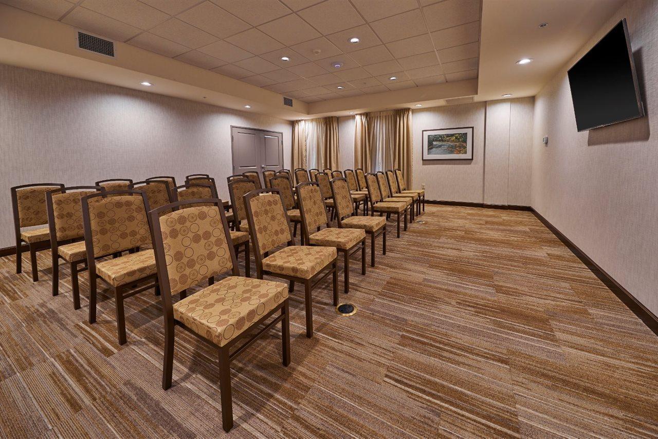 Hampton Inn & Suites Roseburg Esterno foto