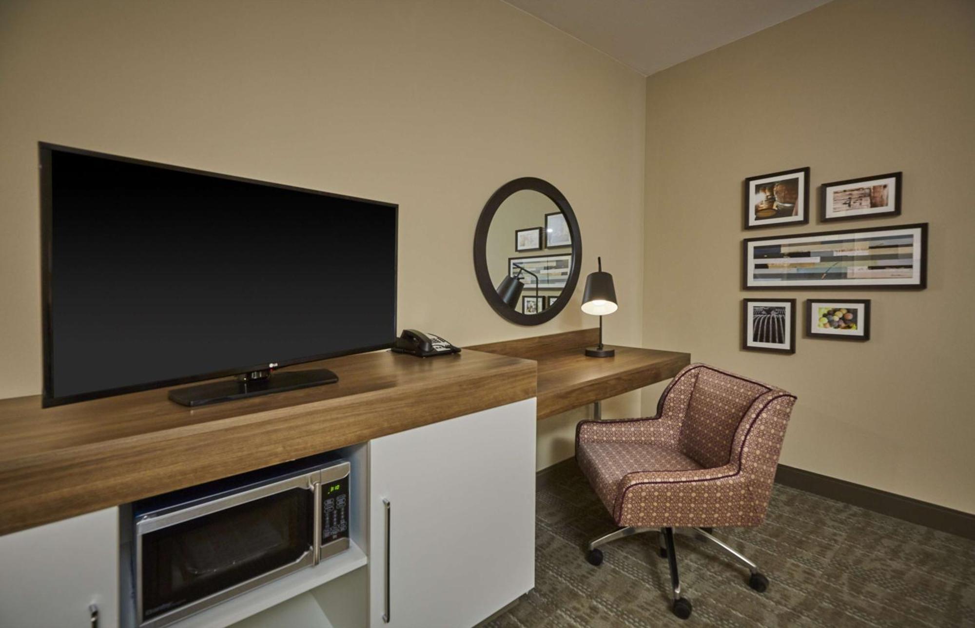 Hampton Inn & Suites Roseburg Esterno foto