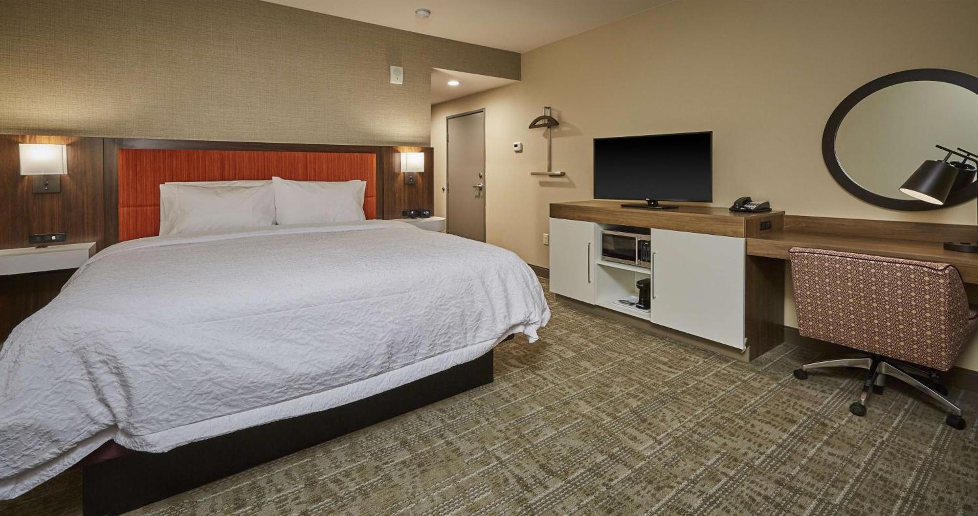 Hampton Inn & Suites Roseburg Esterno foto